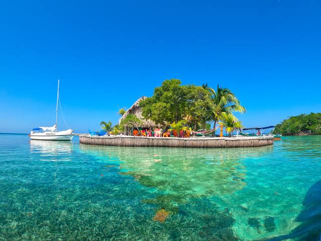 Bread and Butter Caye