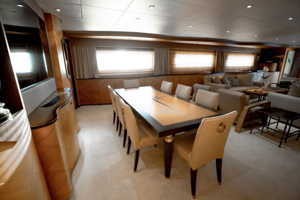 Superyacht by Cantieri di Pisa