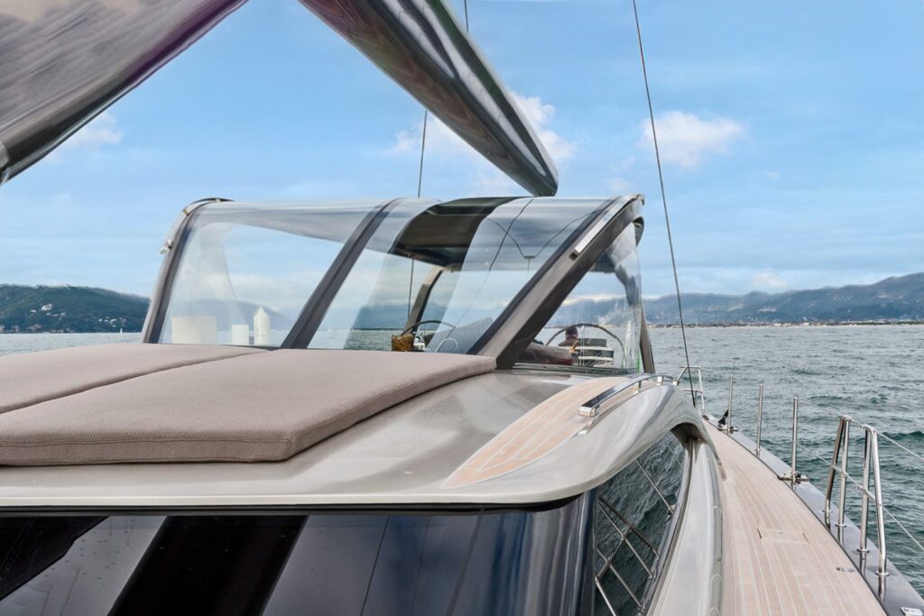 Admiral Sail Silent 76