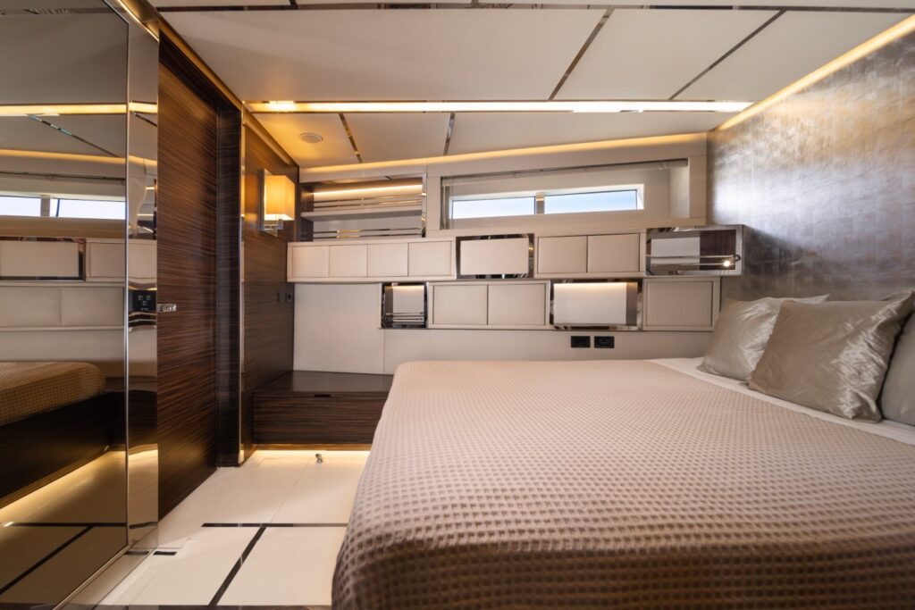 Admiral Sail Silent 76