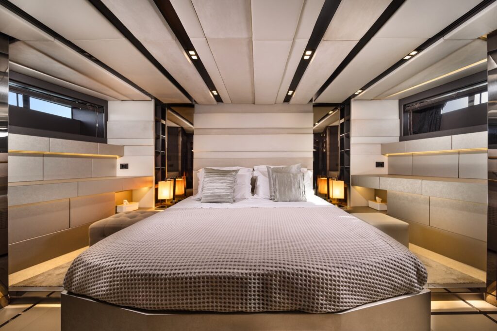 Admiral Sail Silent 76