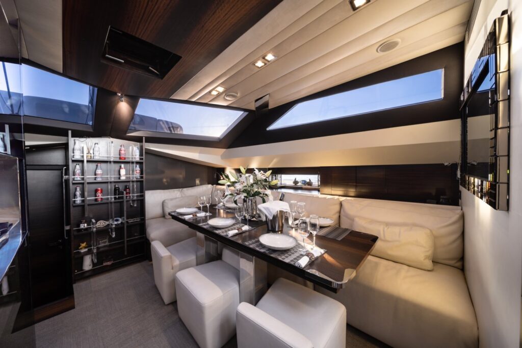 Admiral Sail Silent 76